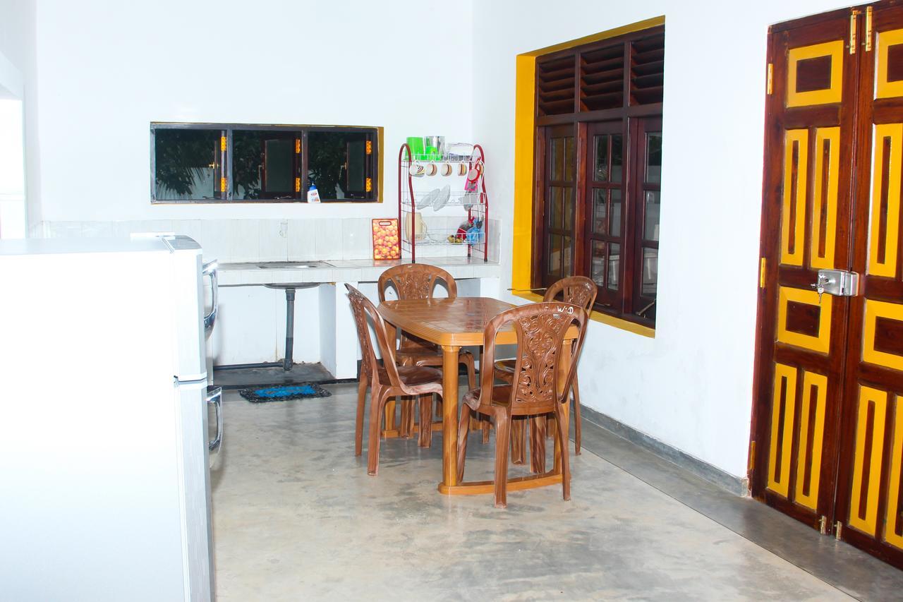 Villa Palm Breeze Polhena Dış mekan fotoğraf