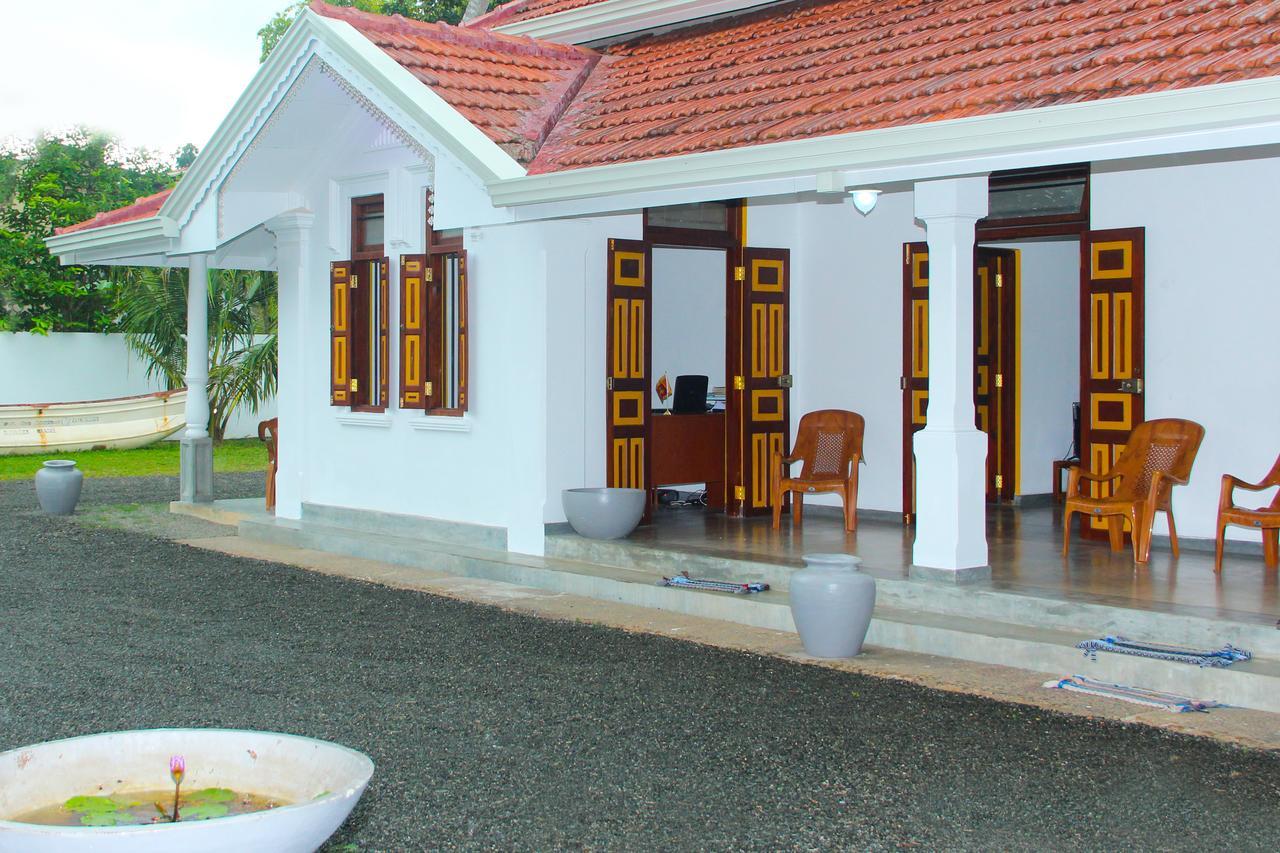 Villa Palm Breeze Polhena Dış mekan fotoğraf